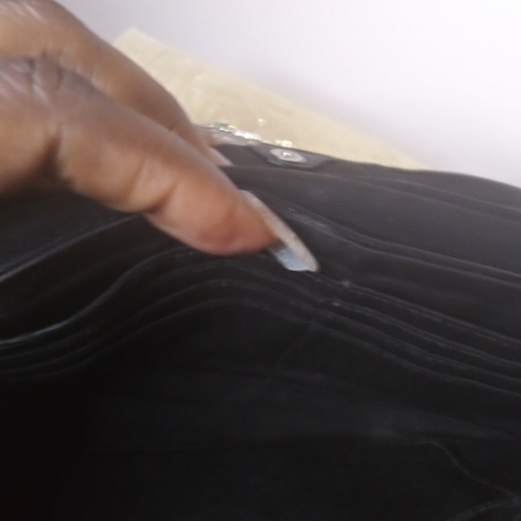 Vintage Coach ruffled wristlet - Picture 4 of 4